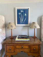 Load image into Gallery viewer, Narcissi
