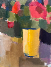 Load image into Gallery viewer, Yellow Vase
