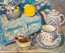 Load image into Gallery viewer, Tea Set with Lemon and Silver
