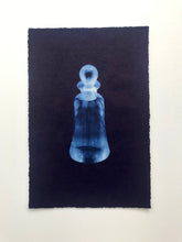 Load image into Gallery viewer, Perfume Bottle (5)
